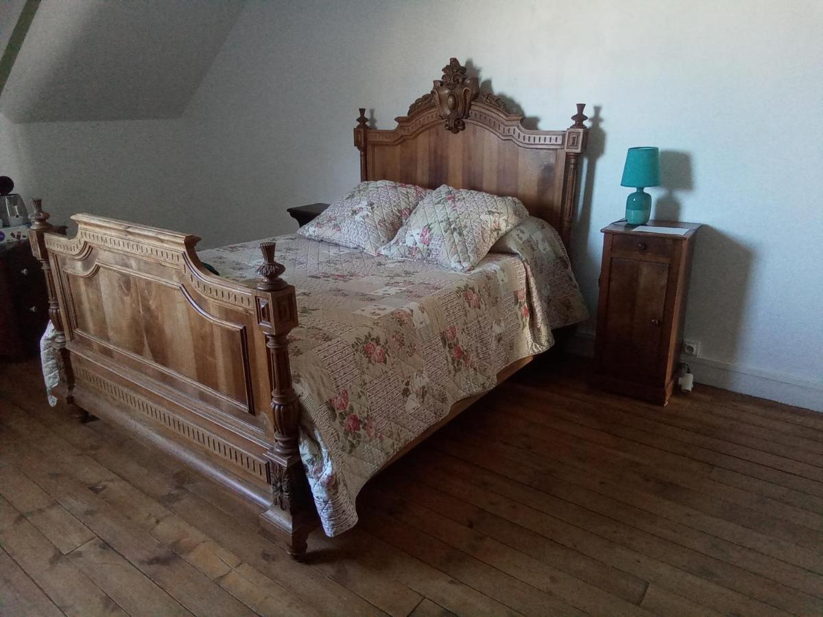 La Chambre De La Boule D 'Or Lanvallay Buitenkant foto