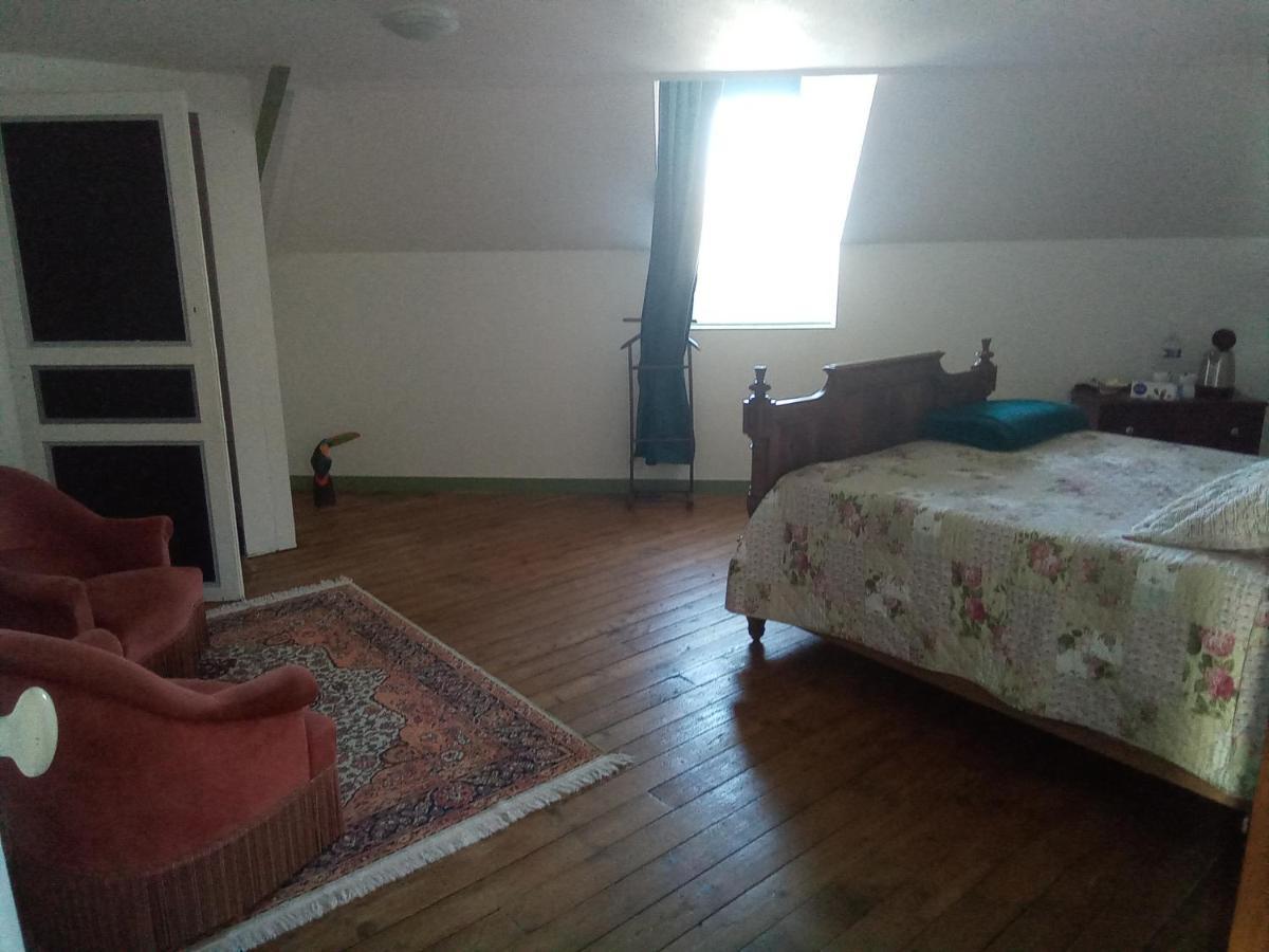 La Chambre De La Boule D 'Or Lanvallay Buitenkant foto